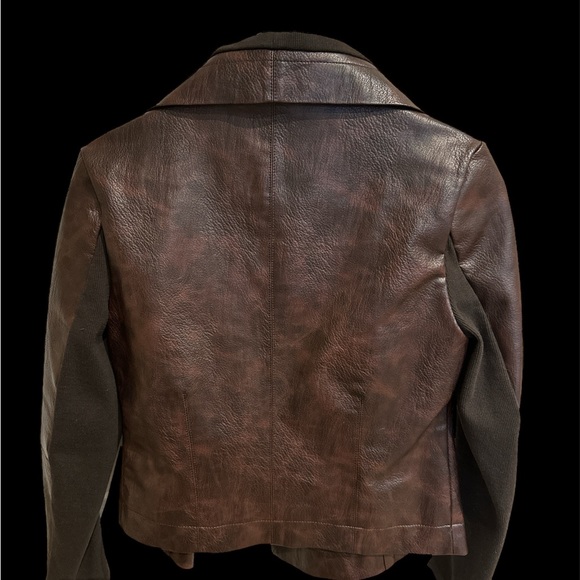 ***BRAND NEW VIGOSS JACKET*** XS - Picture 2 of 3